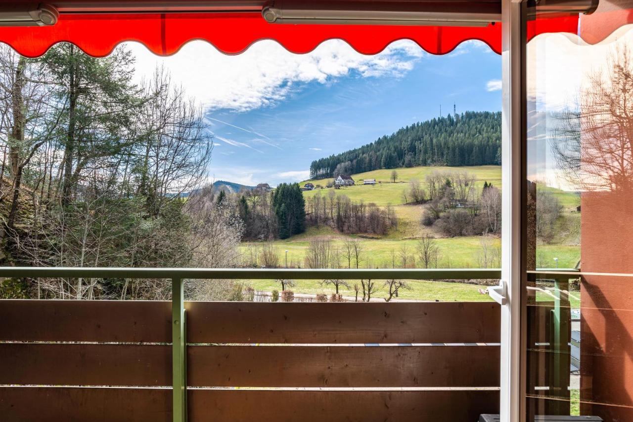 Schwarzwald Woelkchen Apartment Baiersbronn Exterior photo